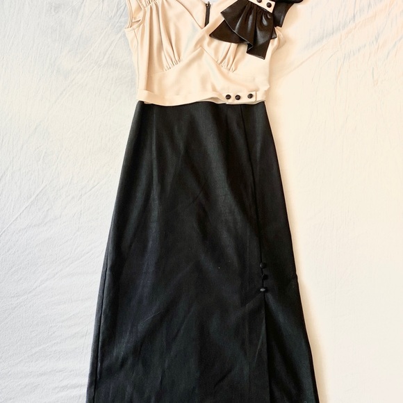 EUC Stop Staring brand: 1940s vintage -style  cream/black pin up dress (size s) - Picture 4 of 11